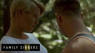 Ů�庭的罪人-Kit Mercer-谁是真正的负责