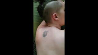 Глядзіце, як Аматарская Сяброўка напаўняе сваю задніцу і шапіках зноў і зноў