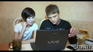 Schattig babe verbreedt benen